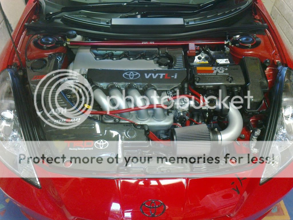 Engine bay shine up Detailing World Forum