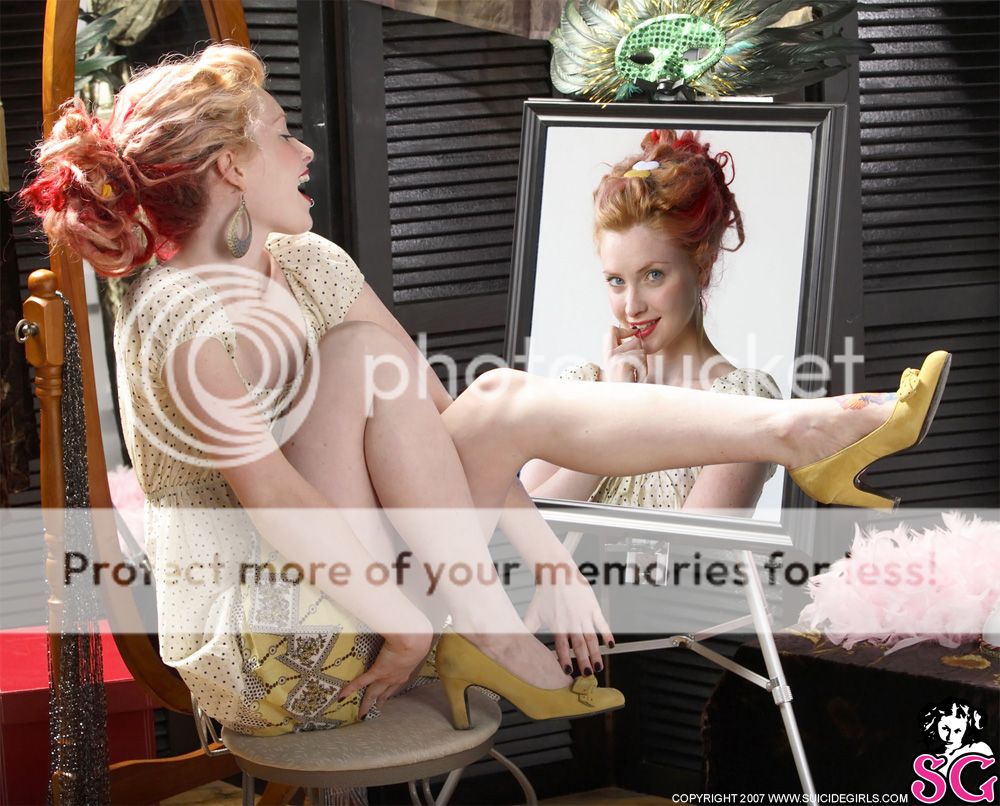 [SuicideGirls] Sets de Opaque por MEGA  [16 Sets]